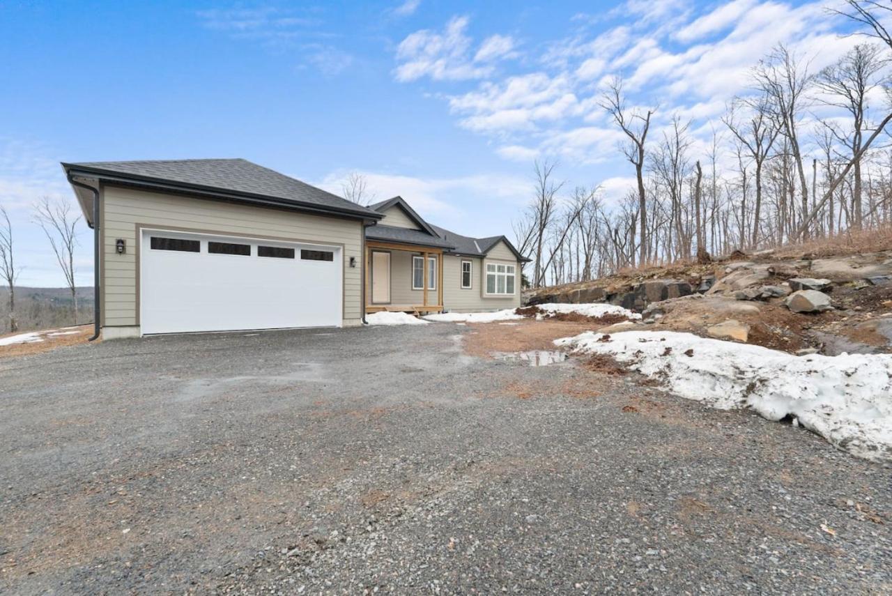 Muskoka Retreat Stunning Hilltop Views Huntsville Eksteriør bilde
