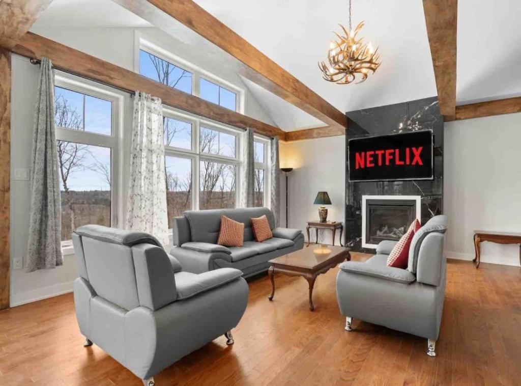 Muskoka Retreat Stunning Hilltop Views Huntsville Eksteriør bilde